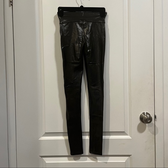 Spanx Faux Leather Croc Leggings in Color Shine - Picture 6 of 6